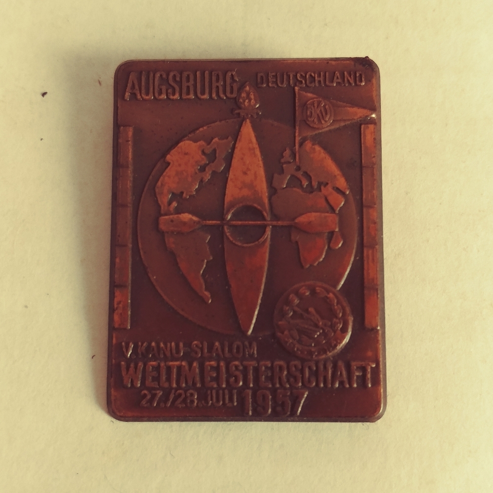 Rare Collectible Pin - Picture 6 of 7